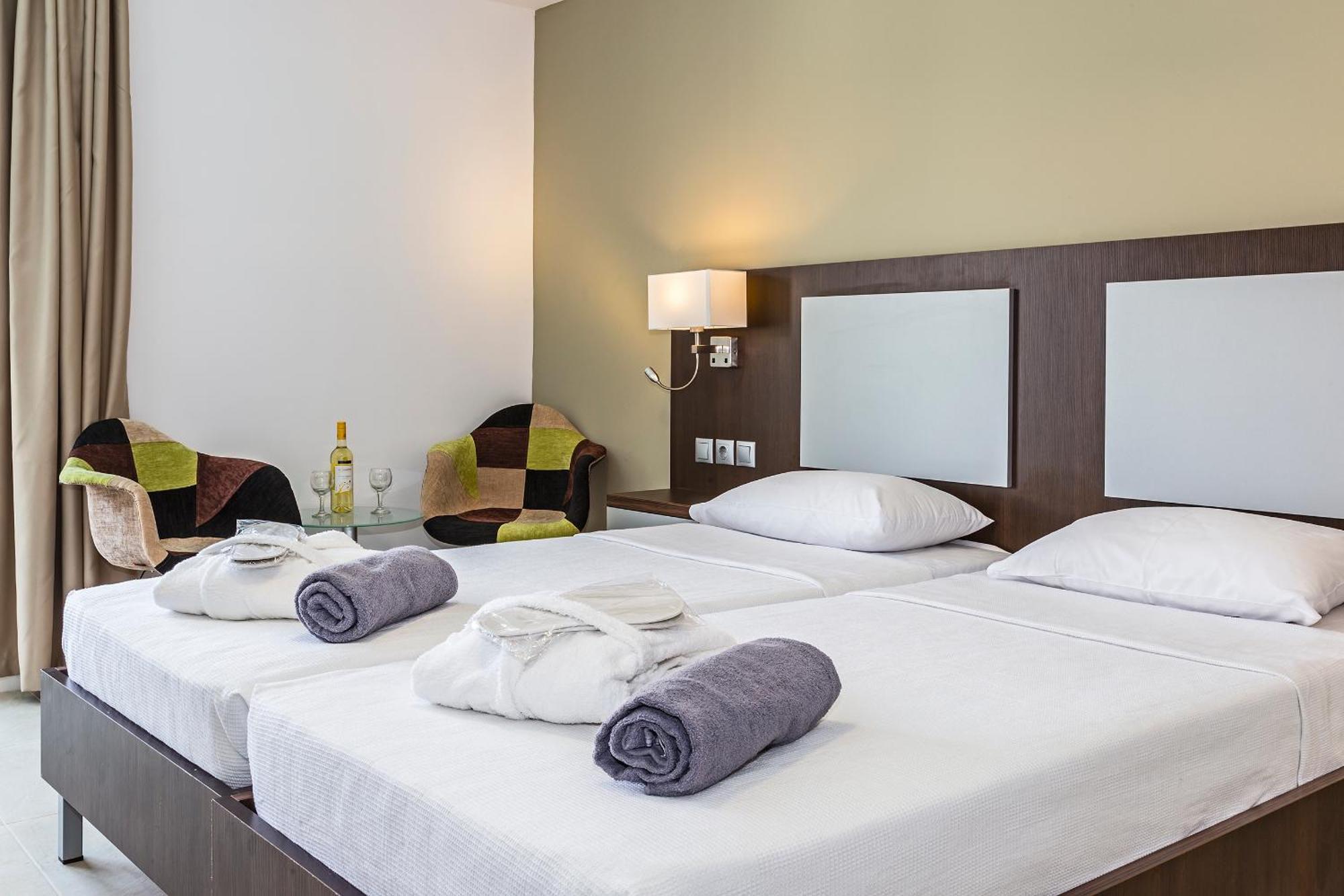 Hotel White Olive Premium Laganas Habitación foto