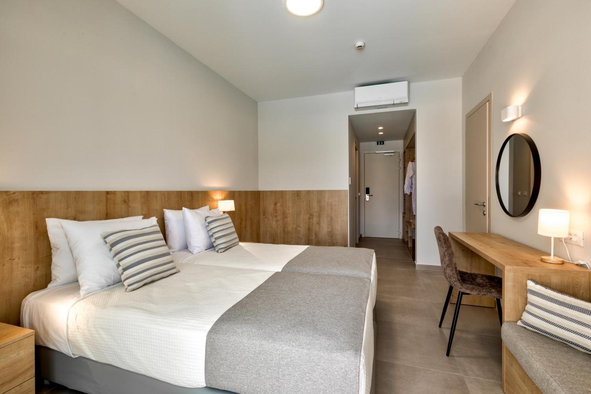 Hotel White Olive Premium Laganas Exterior foto